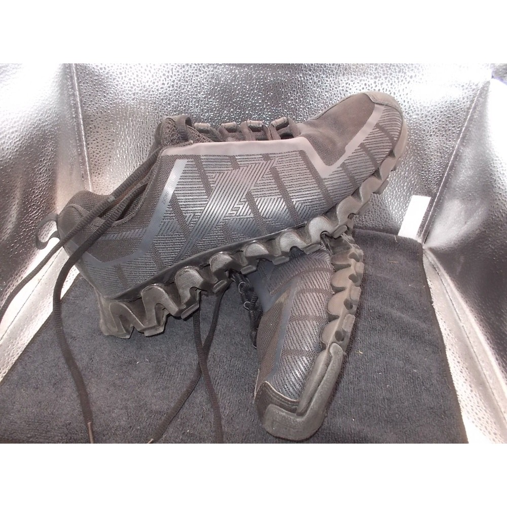 Reebok ZigWild TR 6 Mens Running Shoes Triple Black ZigTech Ortholite 8